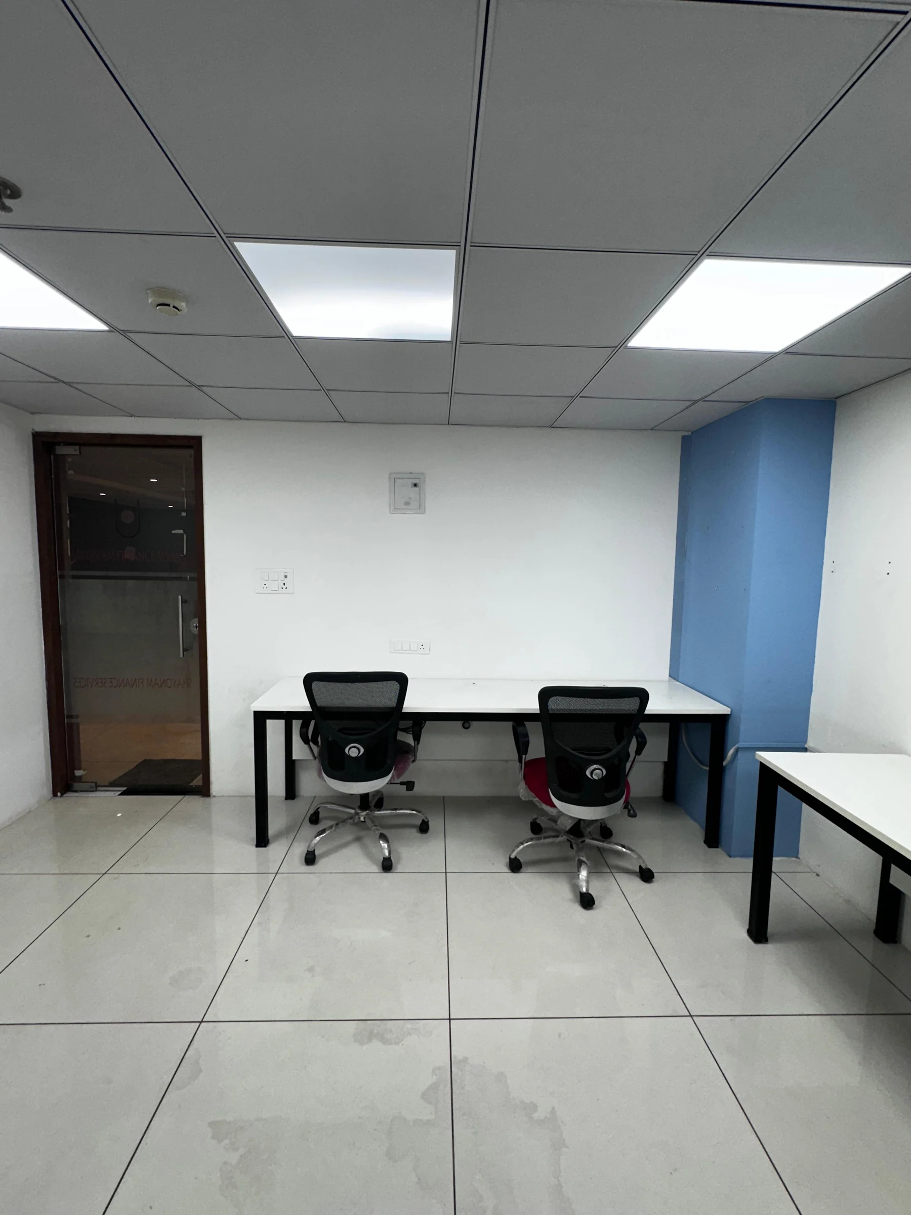 Exterior photograph of commercial property