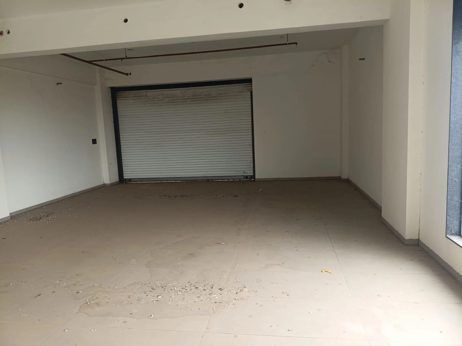 Exterior photograph of commercial property